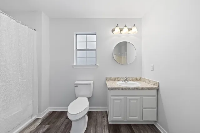 $1,700 | 220 Fir Avenue, Niceville, FL 32578