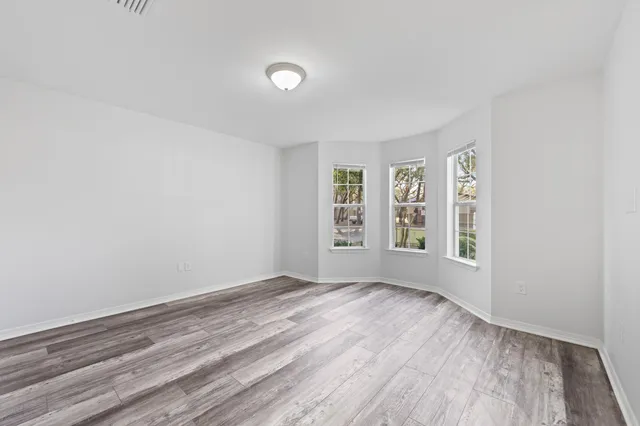 $1,700 | 220 Fir Avenue, Niceville, FL 32578