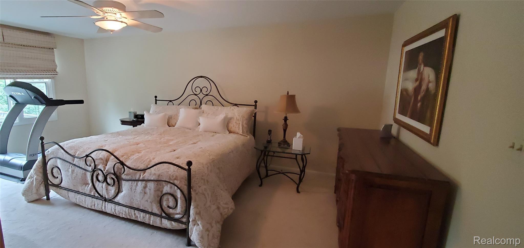 5318 Watergate Road West Bloomfield, MI 48323 - Photo 17 of 19 Watergate Master Cropped.jpg