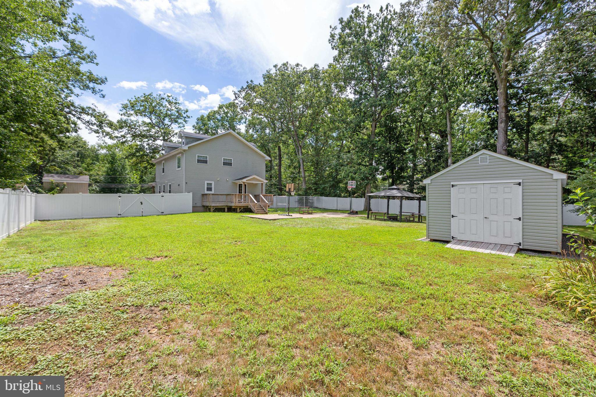 8105 Woodyard Road Clinton, MD 20735 - Photo 40 of 41 Backyard Shed