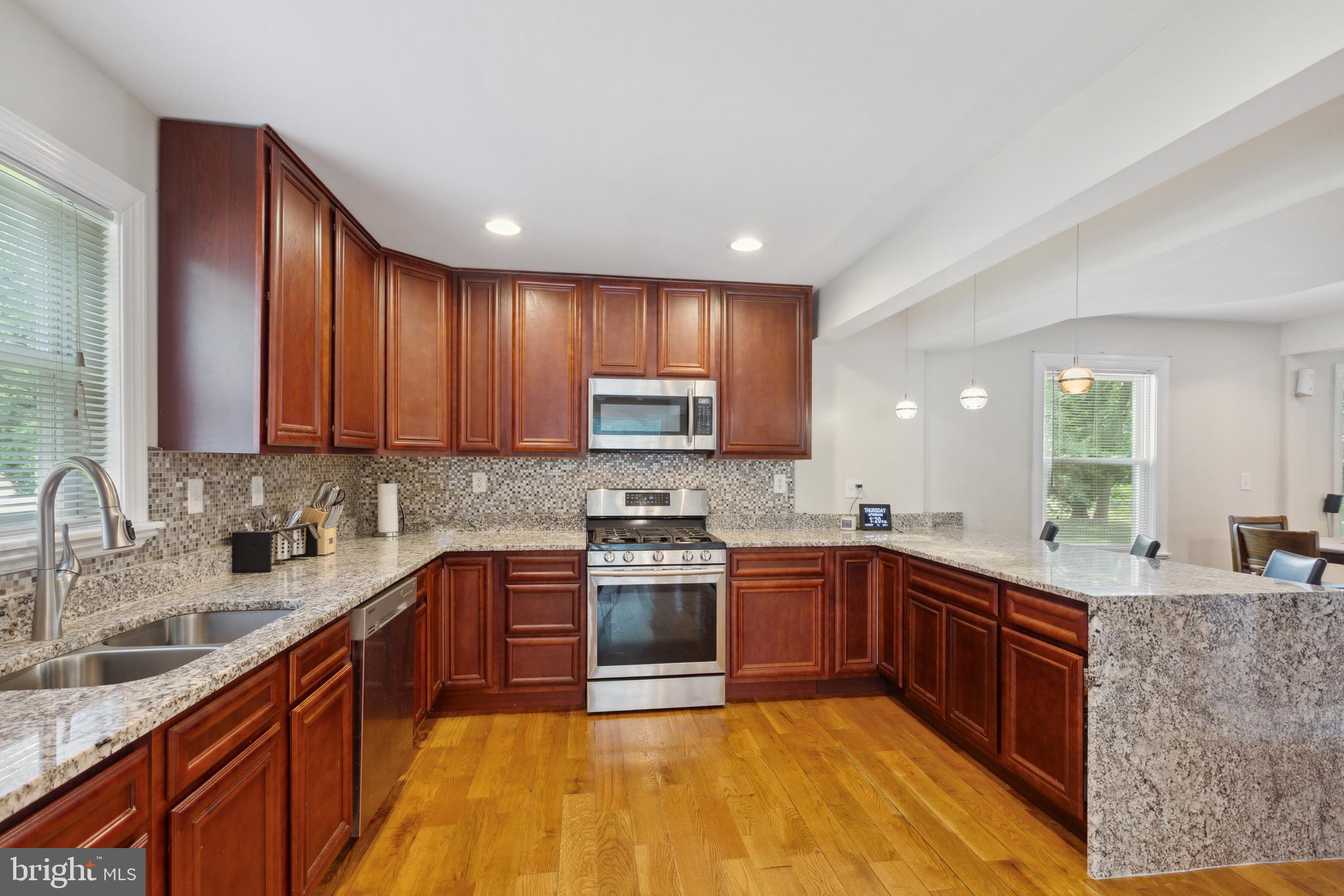 8105 Woodyard Road Clinton, MD 20735 - Photo 10 of 41 Beautiful Kitchen