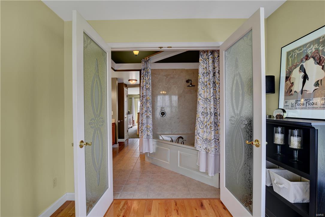 5323 Hazel Road Edwardsville, IL 62025 - Photo 16 of 63