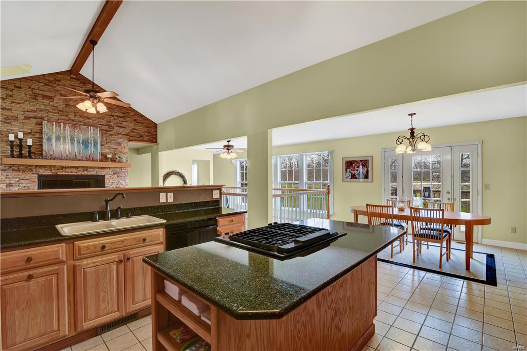 5323 Hazel Road Edwardsville, IL 62025 - Photo 33 of 63