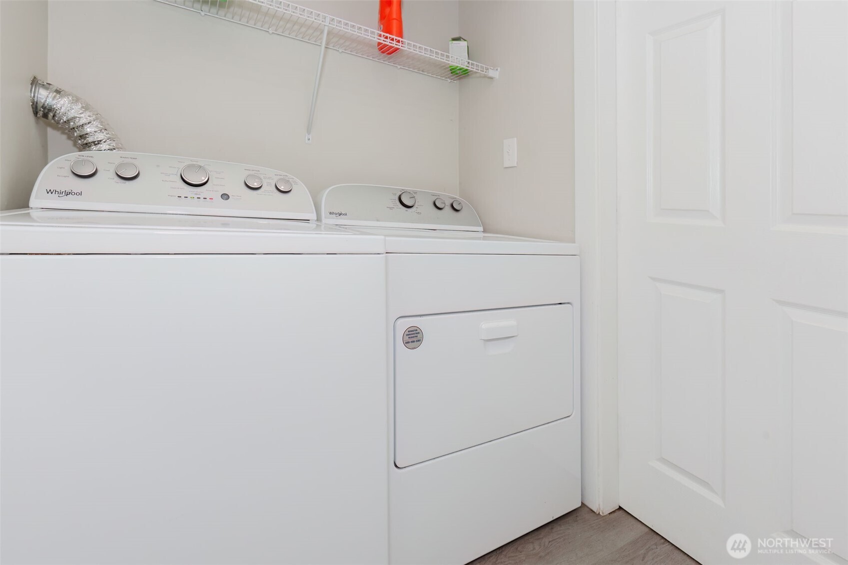 2824 Robin Avenue Bremerton, WA 98310 - Photo 30 of 31 a utility room with dryer and washer