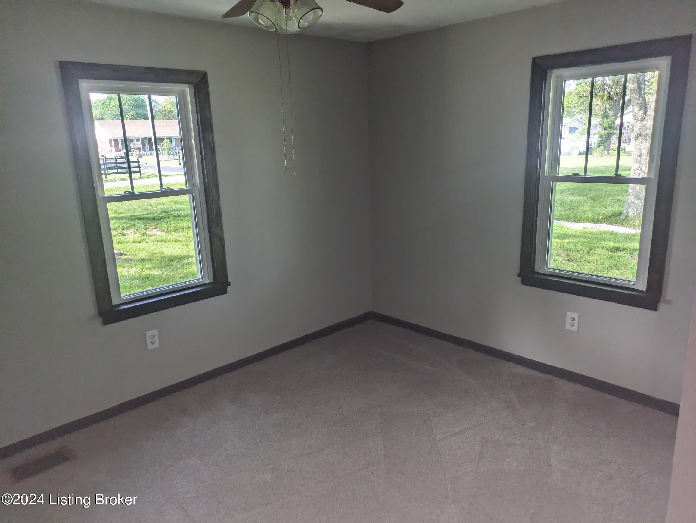 289 Beech Grv Road Shepherdsville, KY 40165 - Photo 5 of 13 Primary Bedroom
