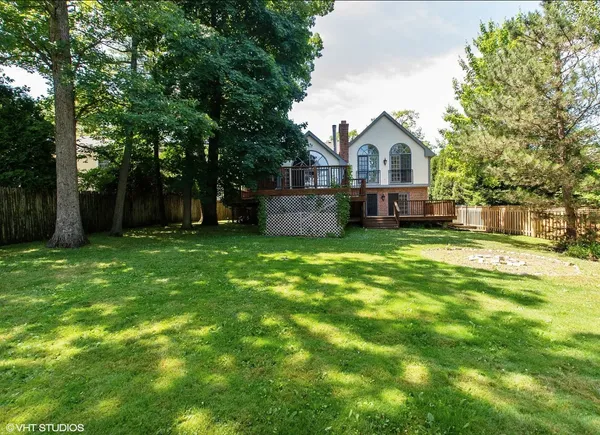 $7,995 | 1551 Edgewood Road, Lake Forest, IL 60045