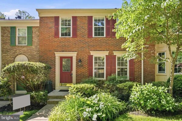 $3,700 | 8931 Park Forest Drive, Springfield, VA 22152