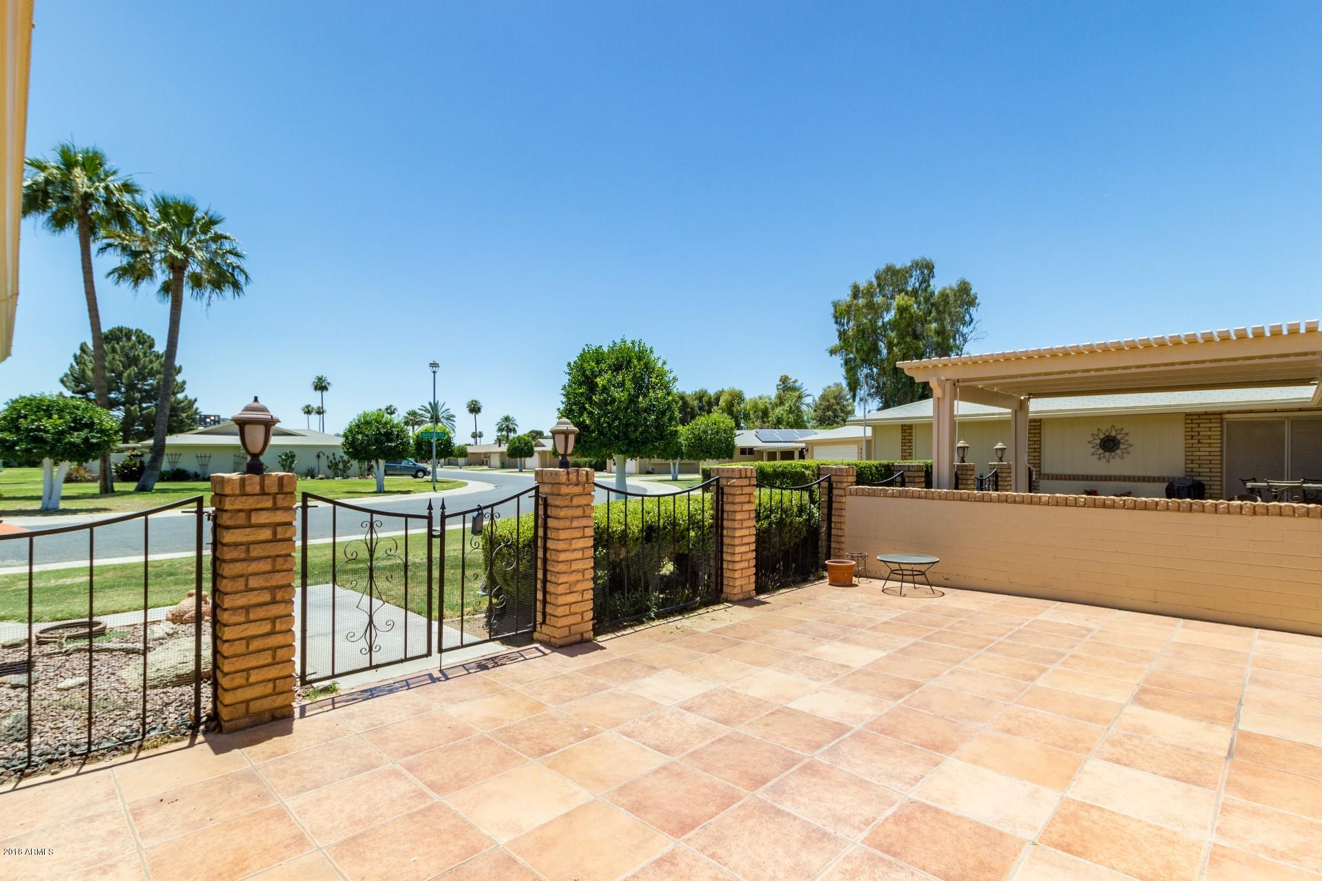 10860 West Hatcher Road Sun City, AZ 85351 - Photo 5 of 29 Hatcher - 10860 (5)