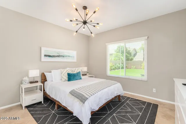 $5,000 | 5259 East Paradise Lane, Scottsdale, AZ 85254