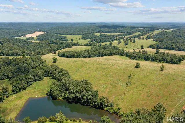 $1,890,000 | 24944 State Rte WW, St. Mary, MO 63673