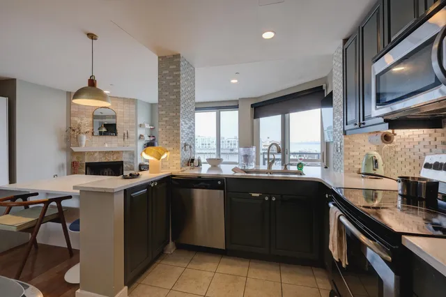 $3,500 | 600 Harbor Boulevard, Unit 867, Weehawken, NJ 07086