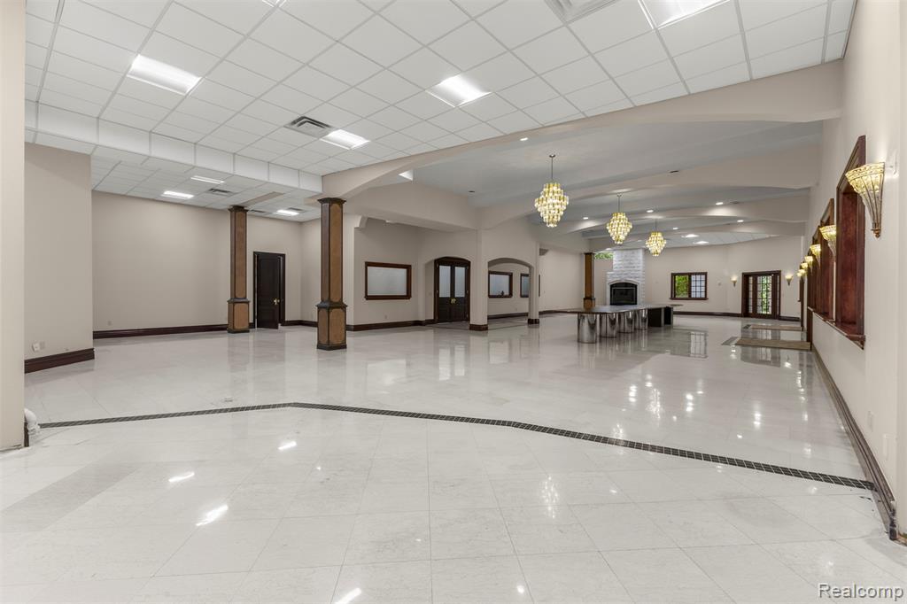 18585 Sheldon Road Northville, MI 48168 - Photo 76 of 98