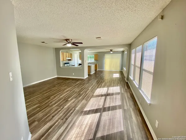 $1,700 | 8127 Ocean Meadow Drive, Converse, TX 78109