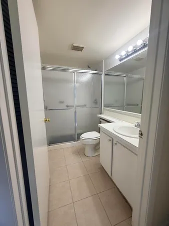 $1,800 | 703 Sunny Pine Way, Unit C1, Greenacres, FL 33415