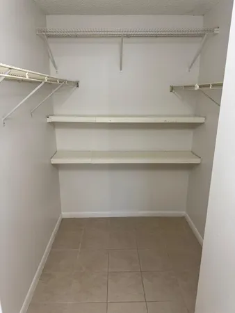$1,800 | 703 Sunny Pine Way, Unit C1, Greenacres, FL 33415