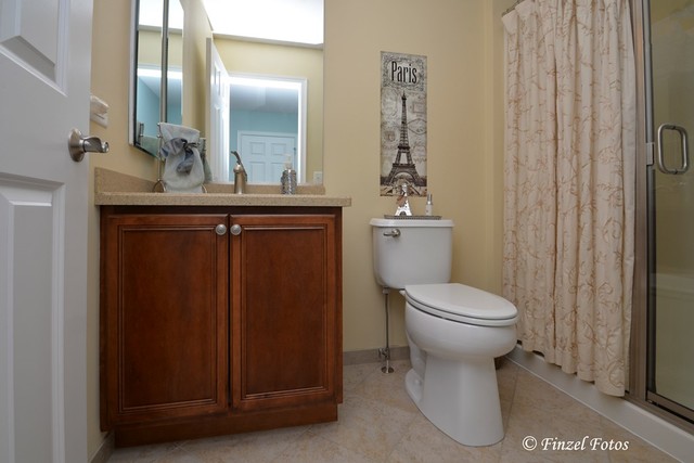1008 Riviera Drive Elgin, IL 60124 - Photo 12 of 21
