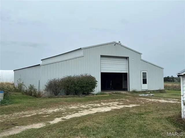 $480,000 | 13475 Maries Road 449, Vichy, MO 65580