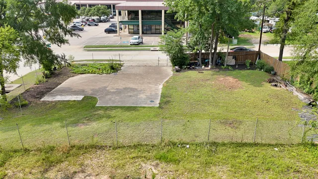 $1,000 | 1620 Odd Fellow Street, Conroe, TX 77301