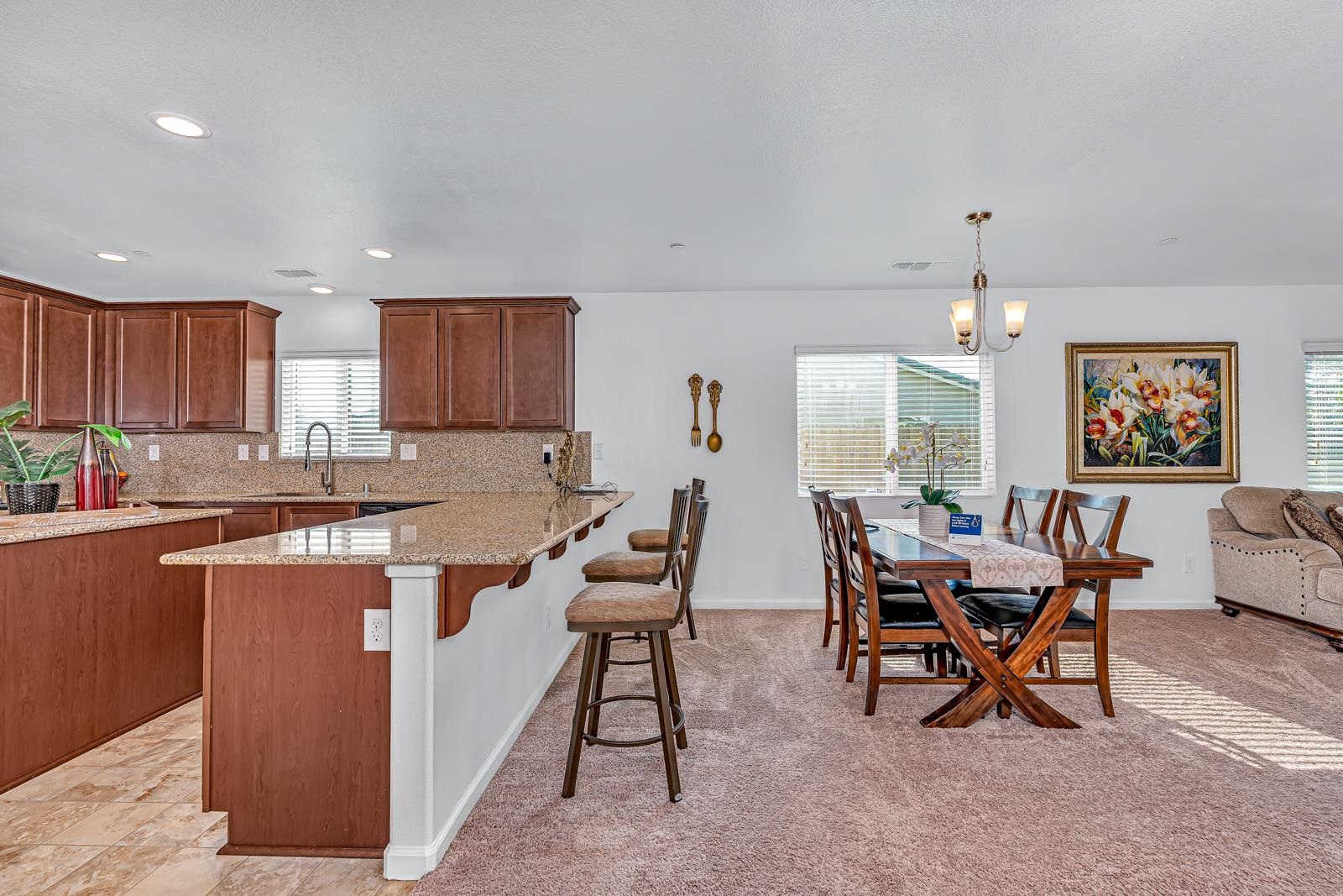 336 Solano Street Madera, CA 93638 - Photo 28 of 41