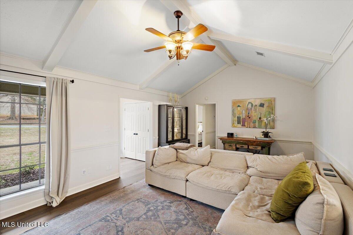 231 Stonecastle Drive Brandon, MS 39047 - Photo 3 of 29 07-HTP_2766
