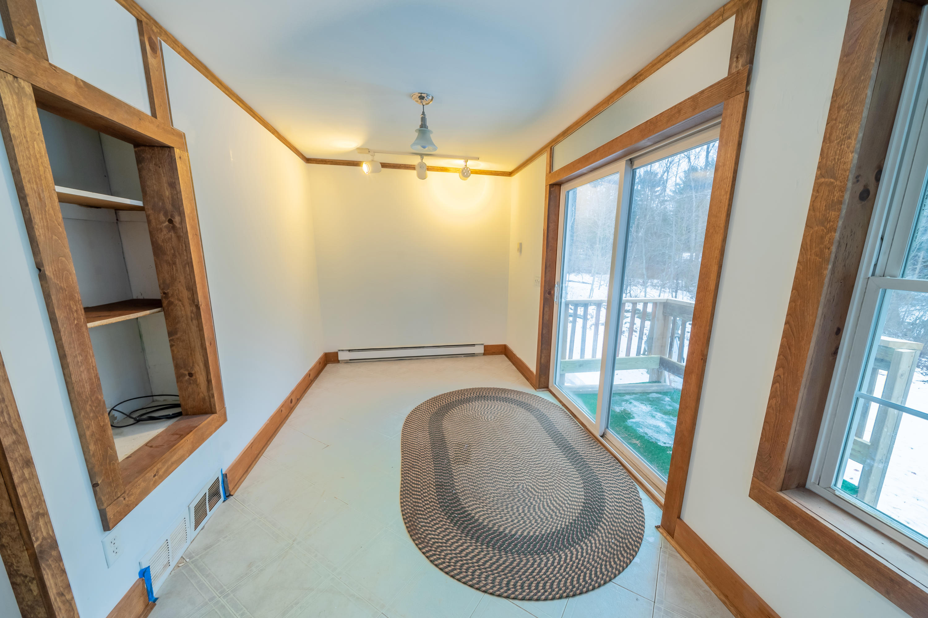 144 Waterville Road Belfast, ME 04915 - Photo 5 of 28 069