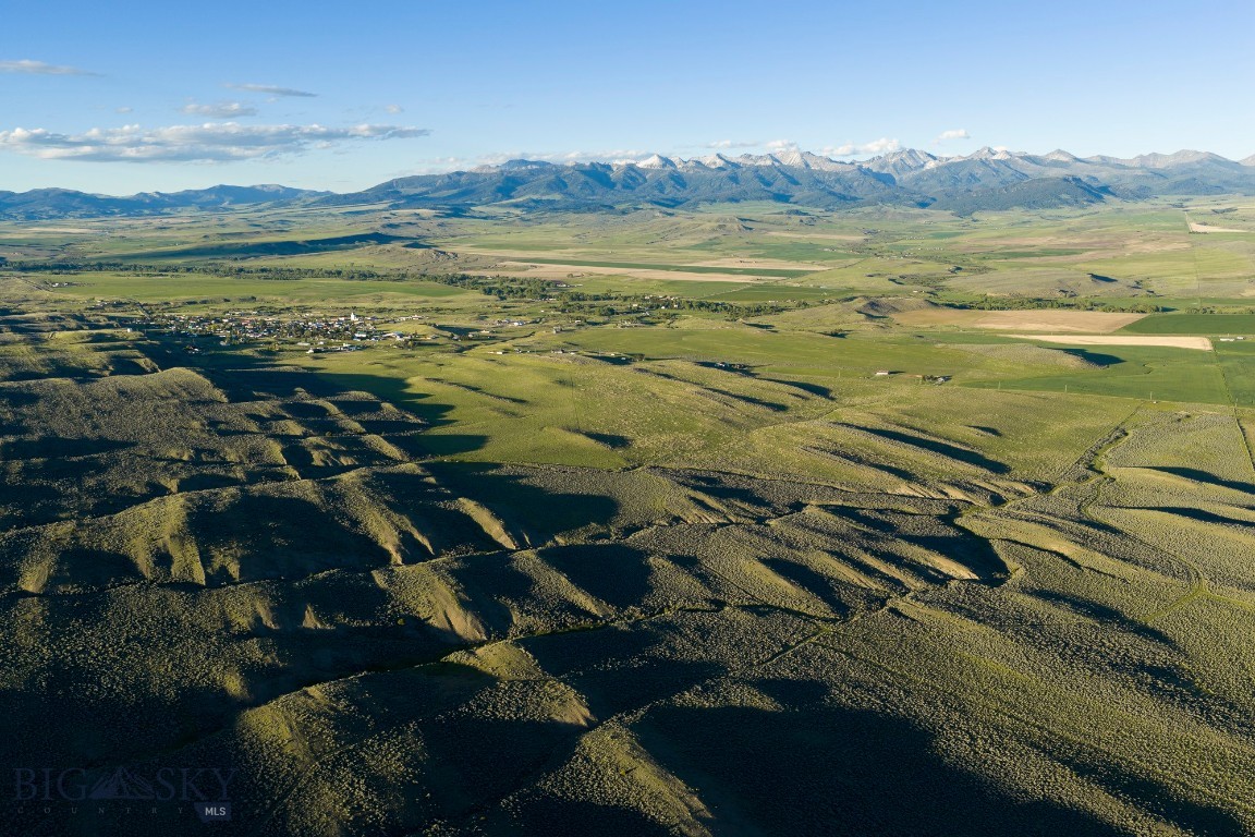 20 Shy Road Wilsall, MT 59086 - Photo 6 of 24 Gallery Image 6