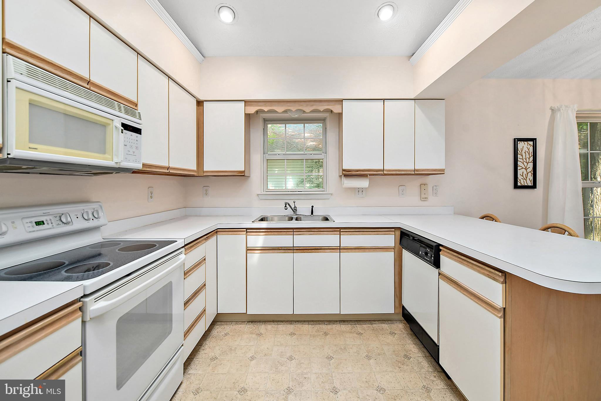 154 Windjammer Road Ocean Pines, MD 21811 - Photo 14 of 30 Kitchen