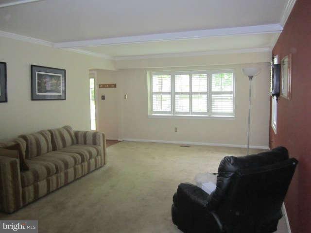 3209 Bustleton Lane Silver Spring, MD 20906 - Photo 7 of 27 Living Room