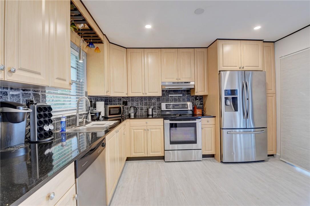 9213 Southwest 16th Street Boca Raton, FL 33428 - Photo 17 of 47 Photo 17