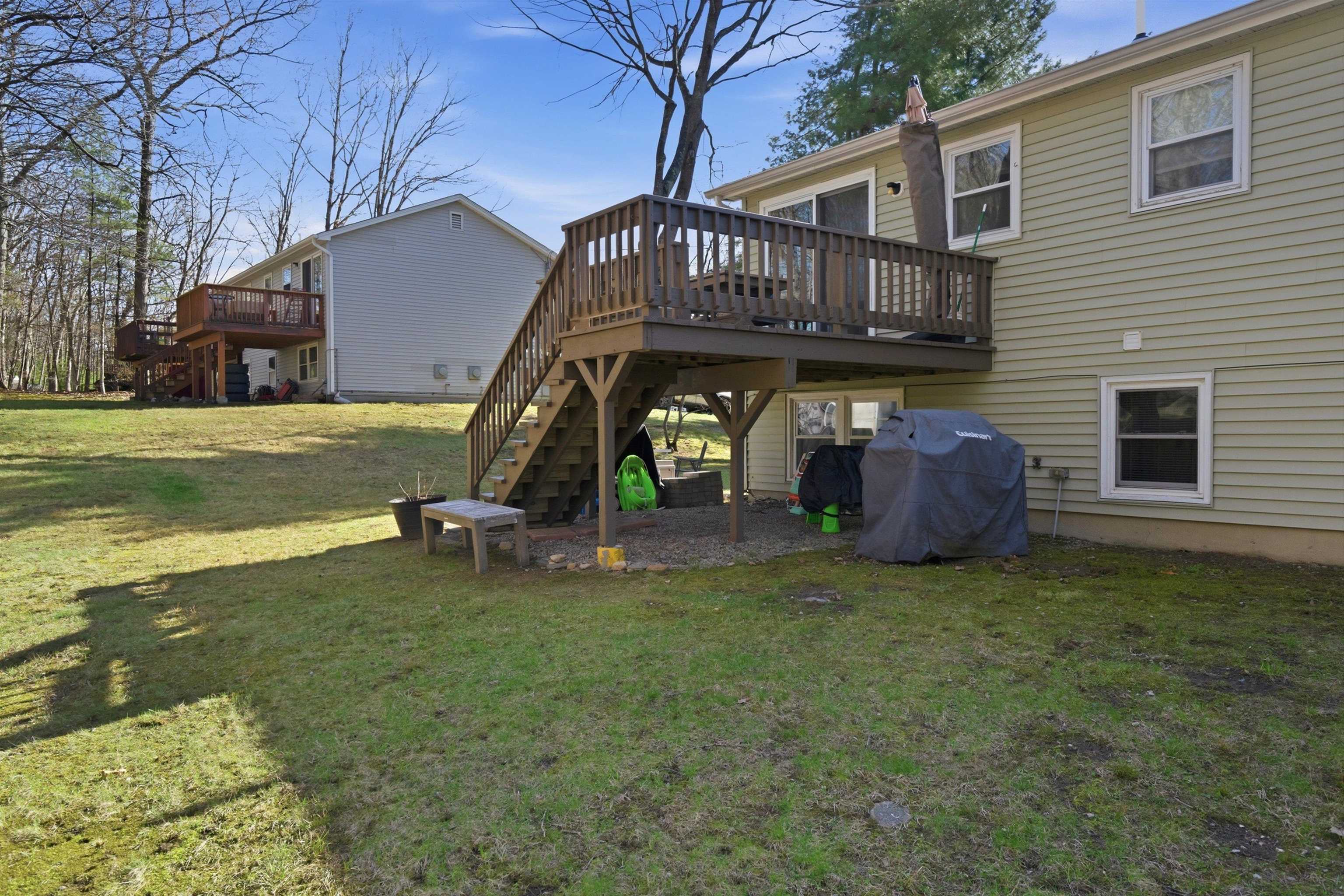 22 Derryfield Road, Unit R Derry, NH 03038 - Photo 32 of 47