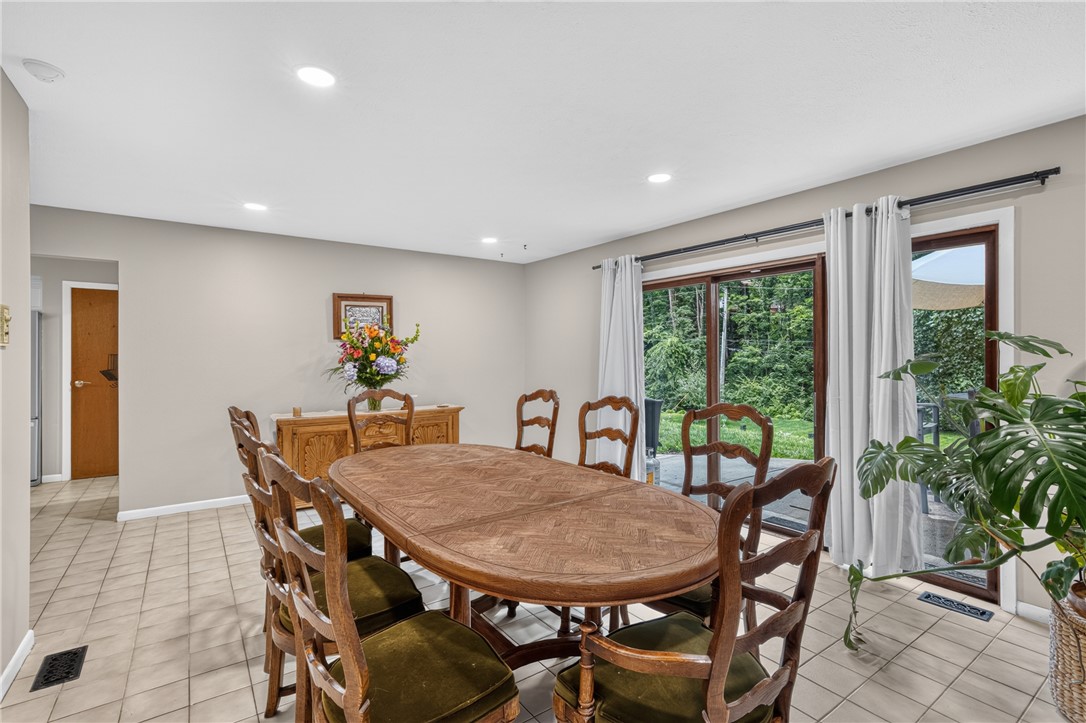 1480 Ambridge Road Dayton, OH 45459 - Photo 19 of 46 Gallery Image 19