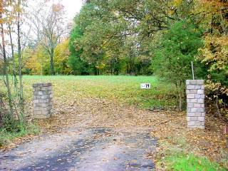 19 Bradbe Road Louisville, KY 40299 - Photo 1 of 1 Primary Photo