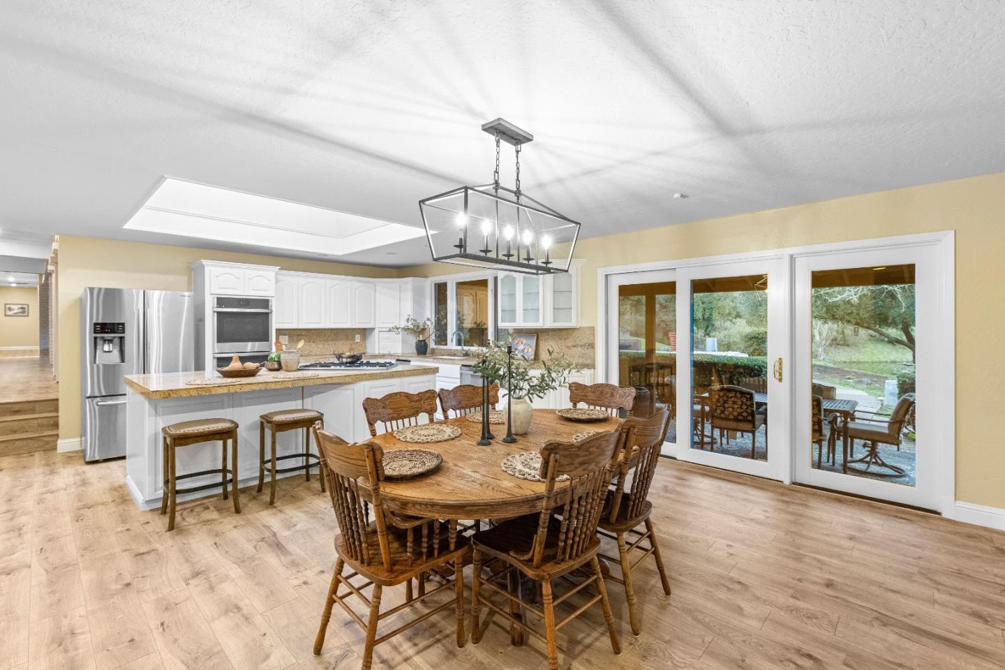 6915 Redwood Retreat Road Gilroy, CA 95020 - Photo 13 of 141