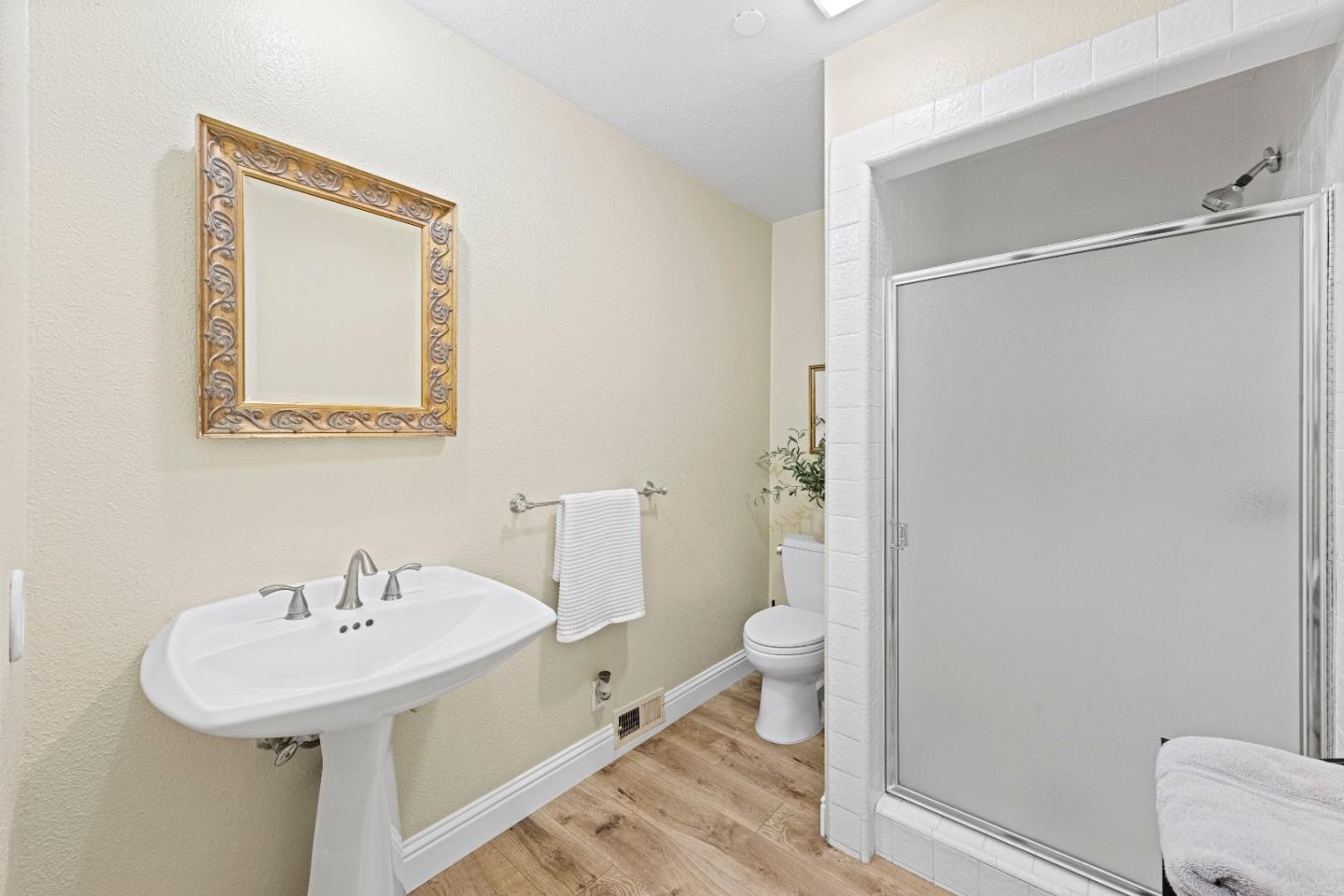 6915 Redwood Retreat Road Gilroy, CA 95020 - Photo 29 of 141