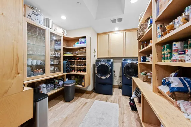 $2,980,000 | 6915 Redwood Retreat Road, Gilroy, CA 95020