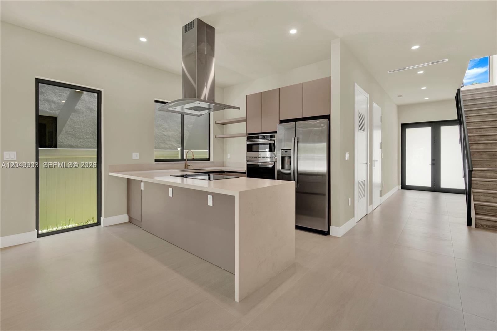 2889 Southwest 35th Avenue, Unit 2889 Miami, FL 33133 - Photo 7 of 56