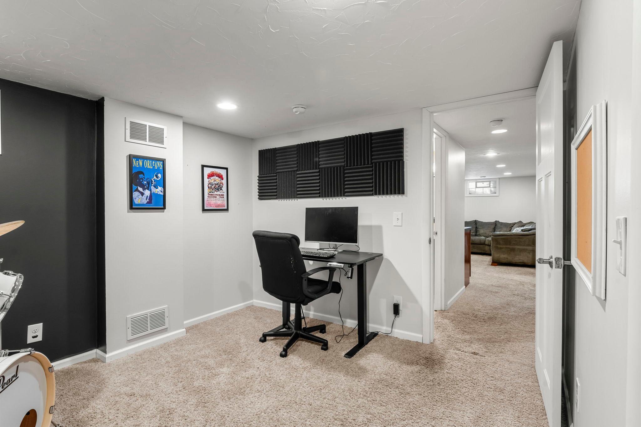 5573 Fairview Avenue Shoreview, MN 55126 - Photo 31 of 53