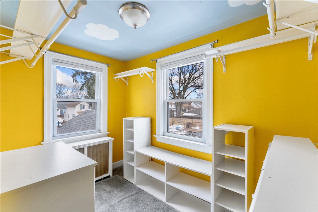 346 Chestnut Street Warwick, RI 02888 - Photo 22 of 39