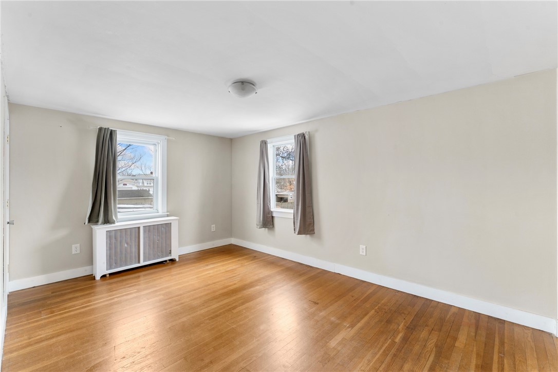 346 Chestnut Street Warwick, RI 02888 - Photo 23 of 39 Bedroom #2