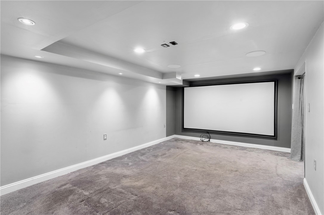 346 Chestnut Street Warwick, RI 02888 - Photo 32 of 39 Den