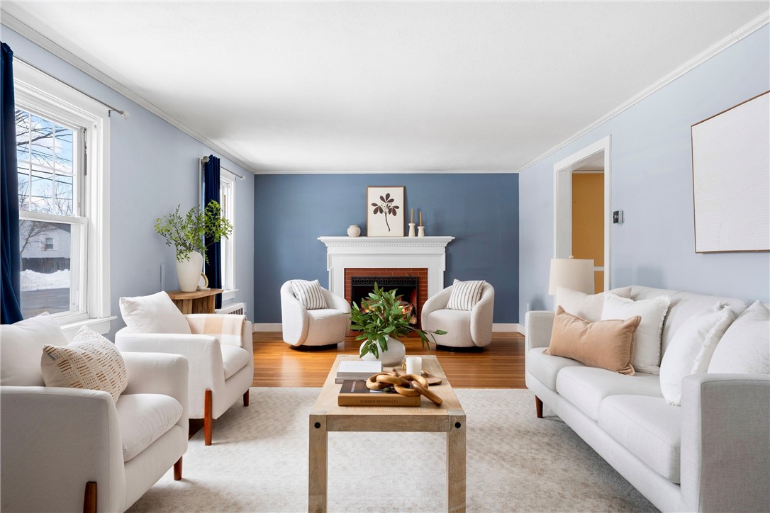 346 Chestnut Street Warwick, RI 02888 - Photo 7 of 39