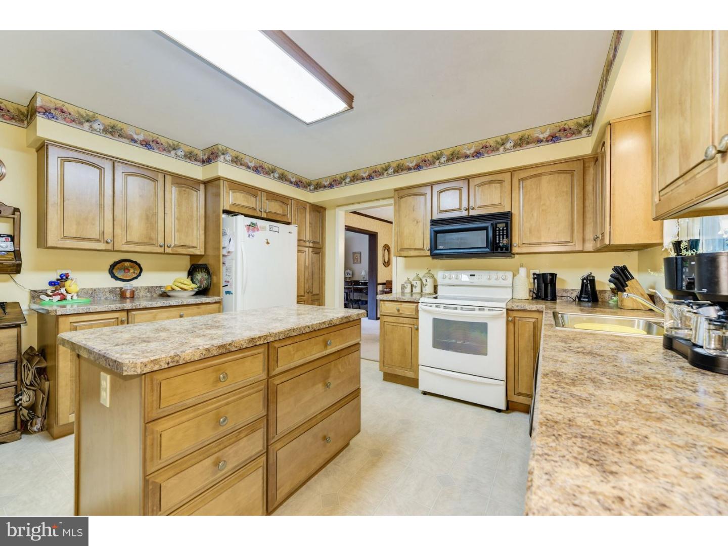 312 Ridge Road Southampton, NJ 08088 - Photo 11 of 25 Pantry