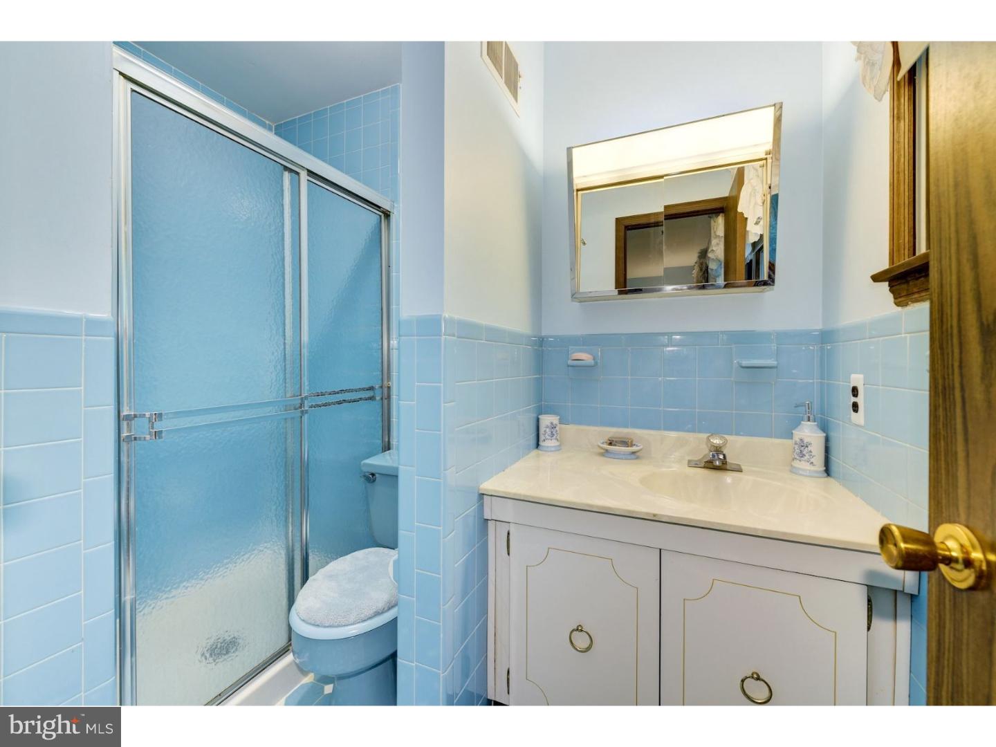 312 Ridge Road Southampton, NJ 08088 - Photo 20 of 25 Bathroom