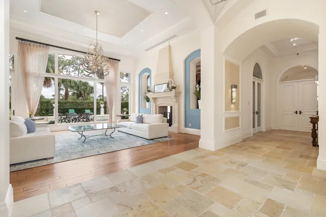 $12,900,000 | 135 West Bears Club Drive, Jupiter, FL 33477