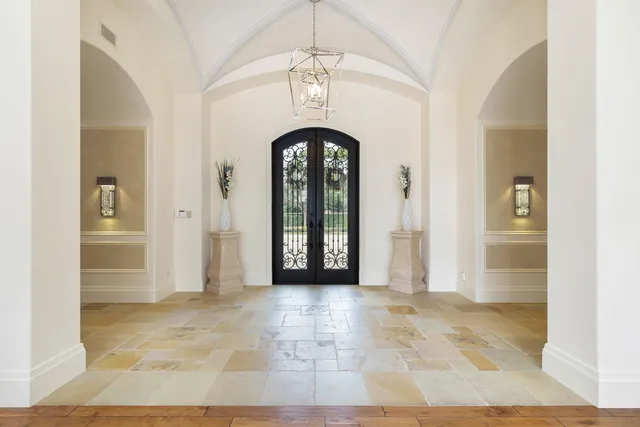 $12,900,000 | 135 West Bears Club Drive, Jupiter, FL 33477