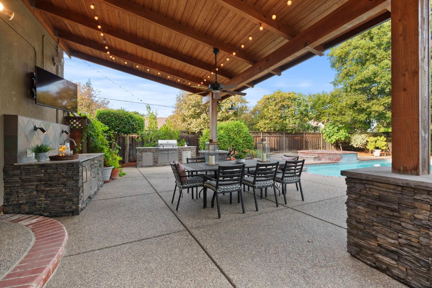 1335 Grant Road Los Altos, CA 94024 - Photo 76 of 103 Gallery Image 76