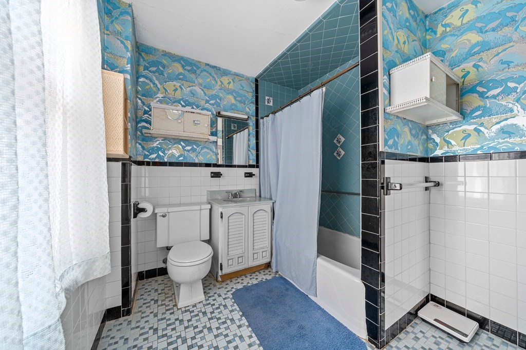 18 Dunbarton Road Quincy, MA 02170 - Photo 27 of 32 Gallery Image 27