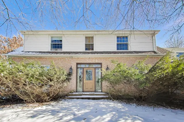 $739,000 | 600 Riverwoods Road, Mettawa, IL 60045