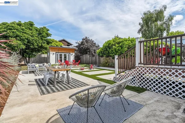 $995,000 | 1539 Blake Street, Berkeley, CA 94703