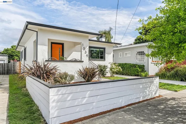 $995,000 | 1539 Blake Street, Berkeley, CA 94703